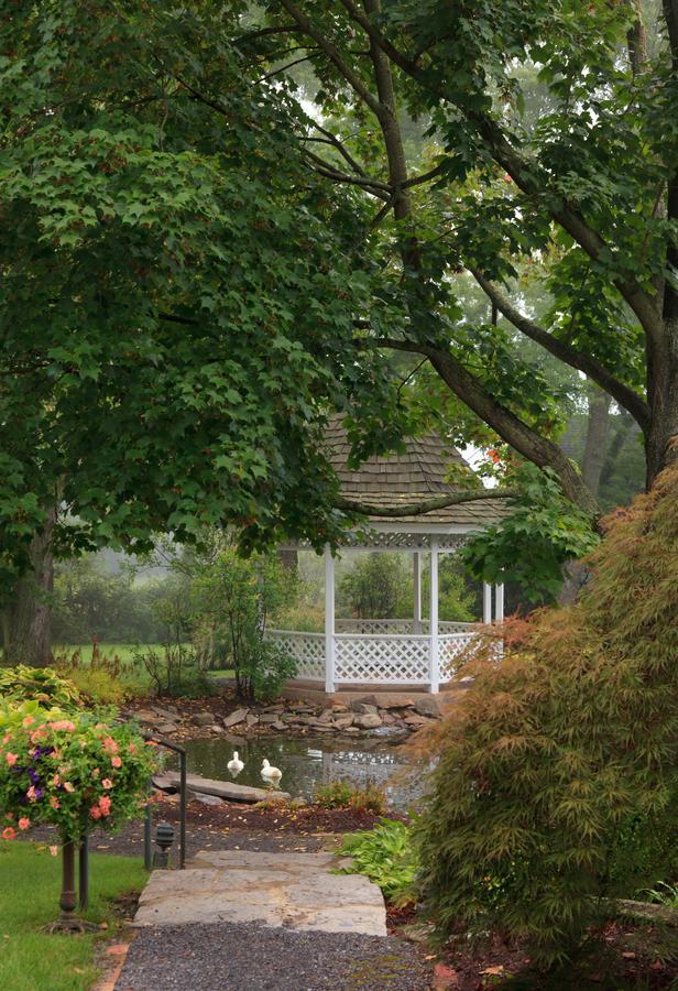The Inn At Turkey Hill Bloomsburg Bagian luar foto
