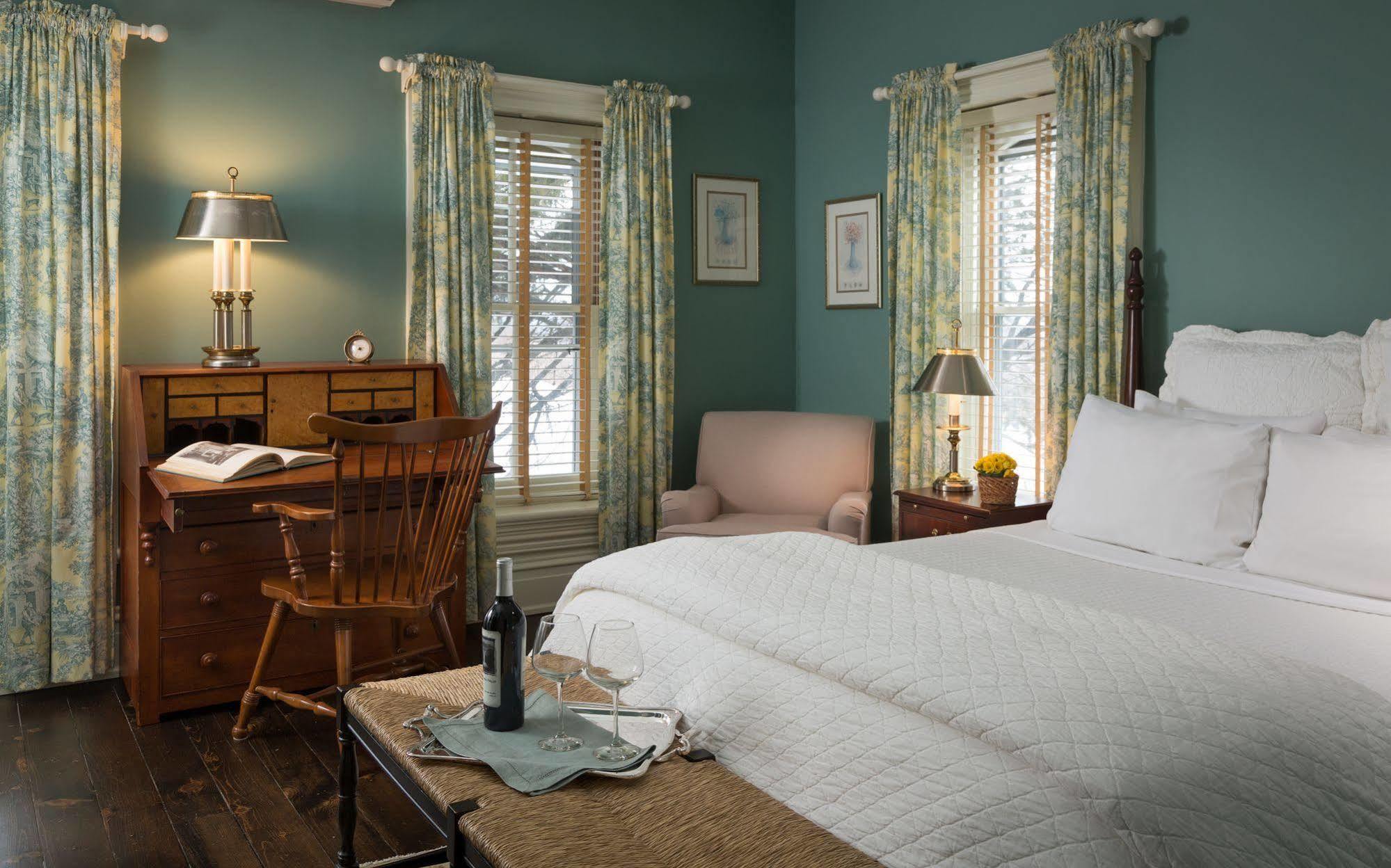 The Inn At Turkey Hill Bloomsburg Bagian luar foto