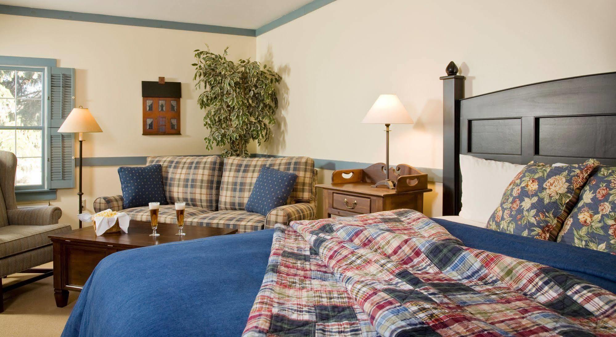 The Inn At Turkey Hill Bloomsburg Bagian luar foto